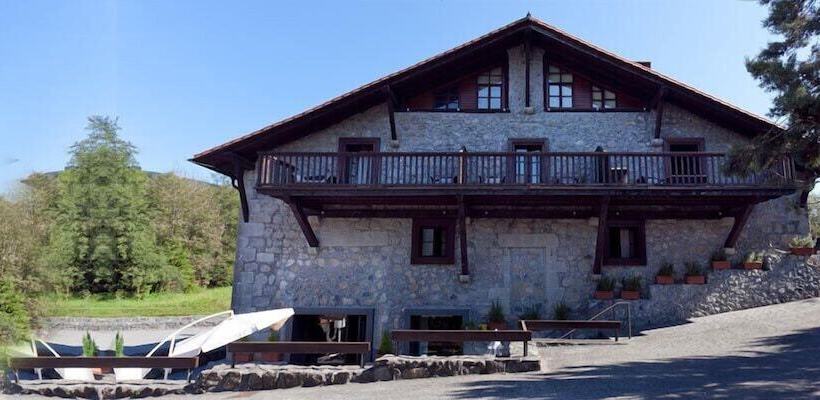 בית מלון כפרי Antsotegi