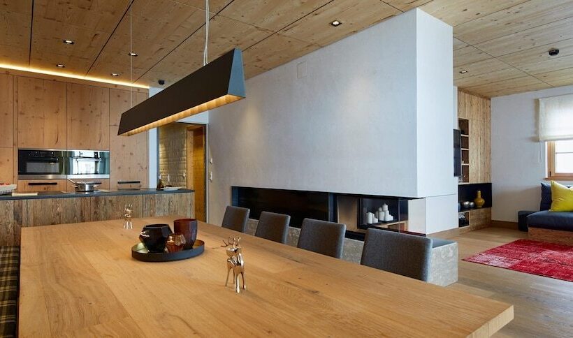 ホテル Arlberg Hospiz Chalet Suiten