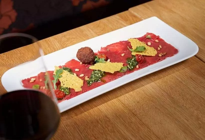 هتل Babylon Heerhugowaard Alkmaar