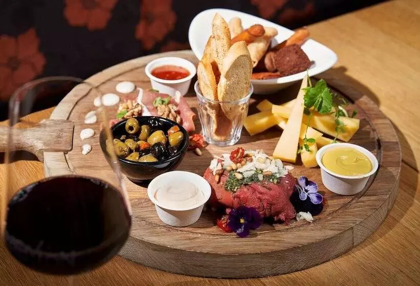 هتل Babylon Heerhugowaard Alkmaar