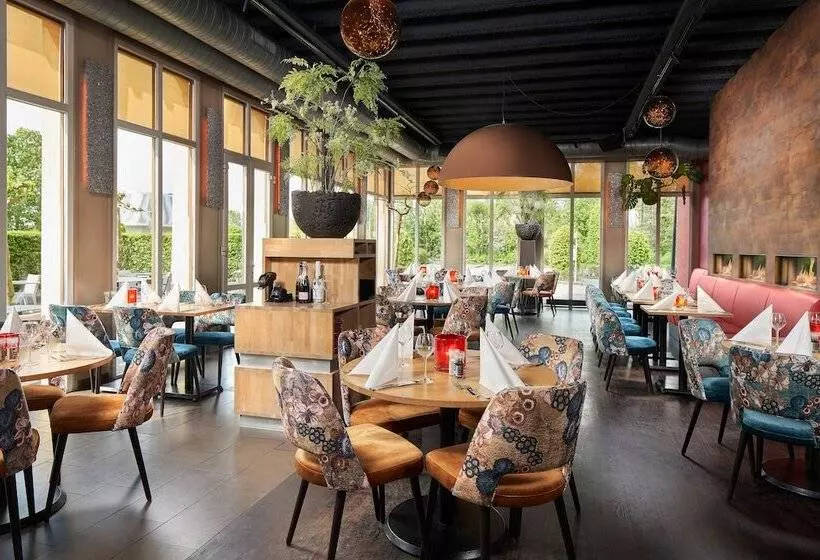 هتل Babylon Heerhugowaard Alkmaar