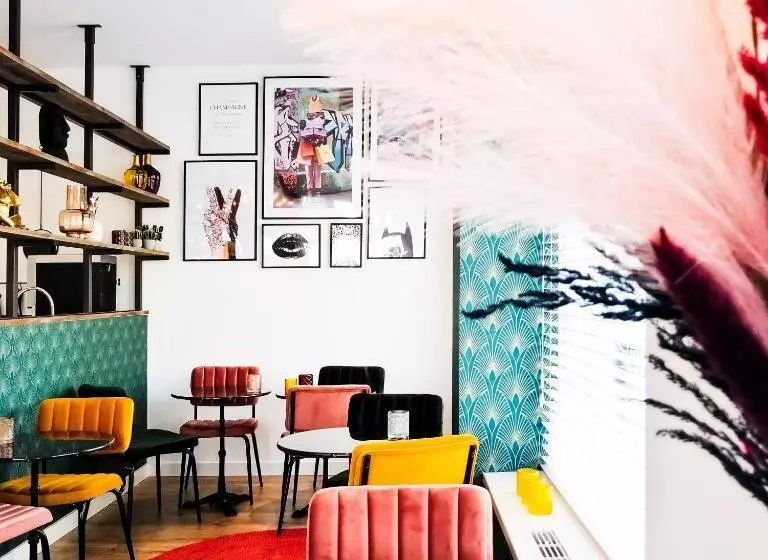 هتل Boutique Lodge Zandvoort