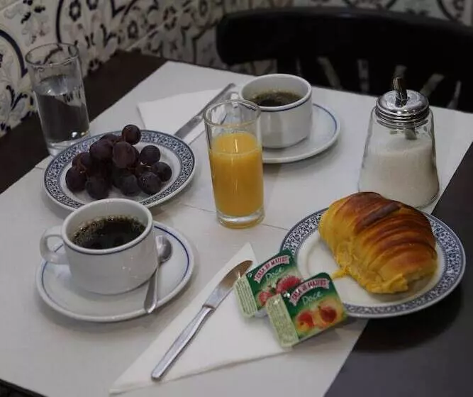 Отель D' El Rei B&b