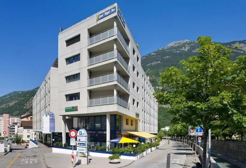 酒店 Good Night Inn