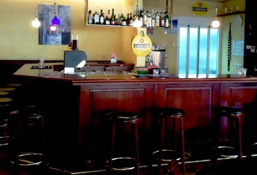 酒店 Good Night Inn