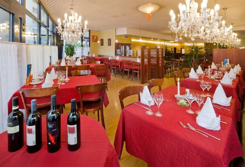 酒店 Good Night Inn