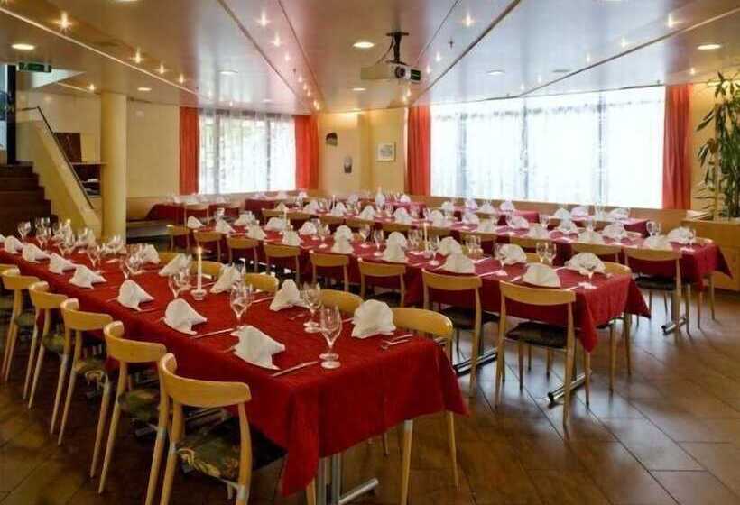 酒店 Good Night Inn