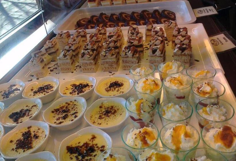 ホテル Het Oosten