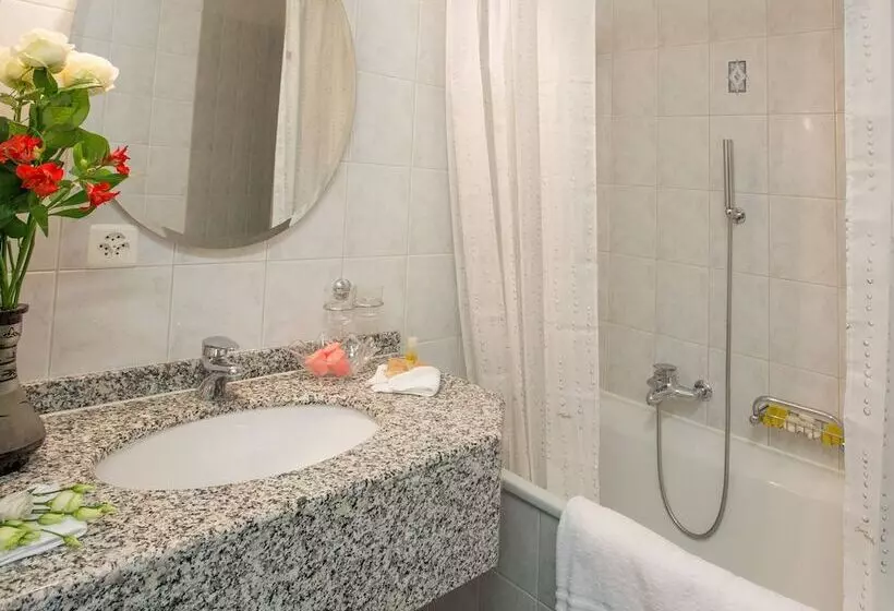 Szálloda Hôtel Du Cheval Blanc City Center