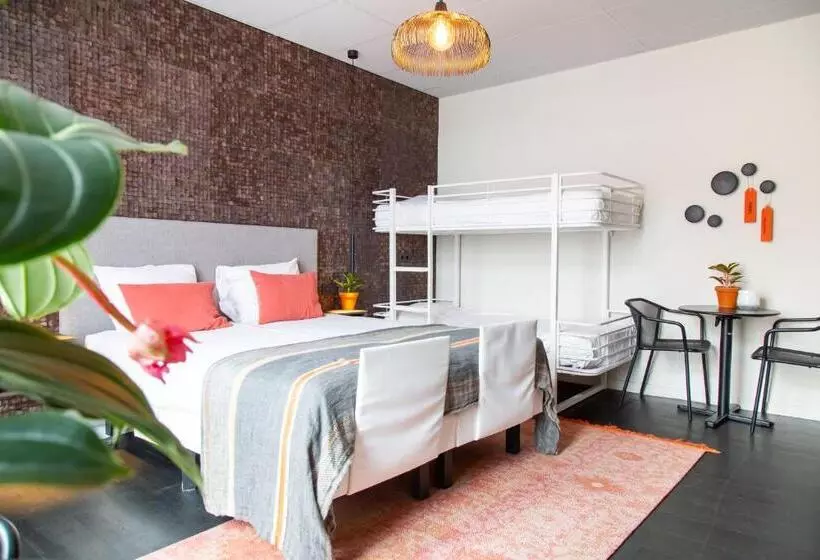 בית מלון כפרי Pannenkoekhuis Vierwegen