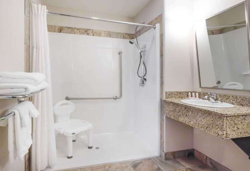 בית מלון כפרי Ramada By Wyndham Creston