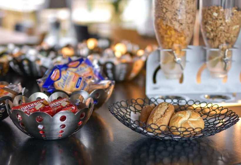 ホテル Restaurant Anno Nu