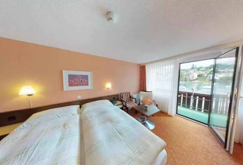 هتل Restaurant Seegarten Marina