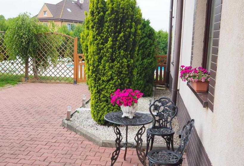 בית מלון כפרי Riviera