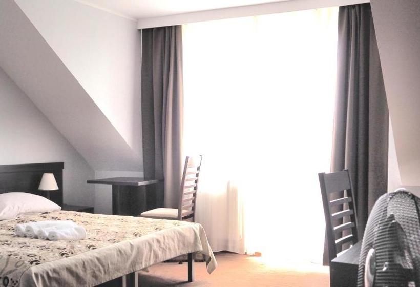 בית מלון כפרי Riviera