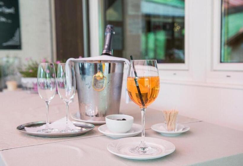 בית מלון כפרי Sporting