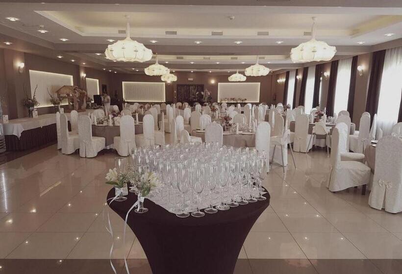 Отель Zimnik Luksus Natury Spa & Wellness