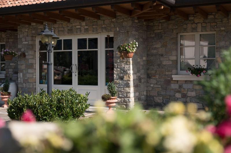 T Ami Hotel Resort Spa