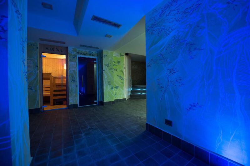 T Ami Hotel Resort Spa