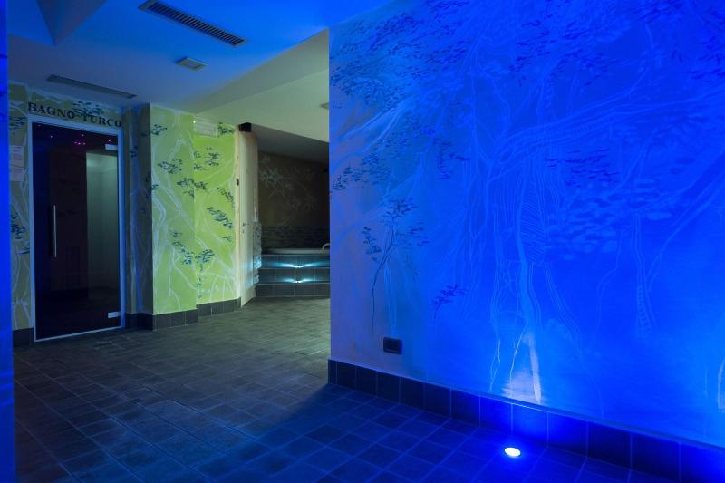 T Ami Hotel Resort Spa