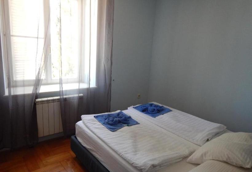 Villa Valdepian Apartments