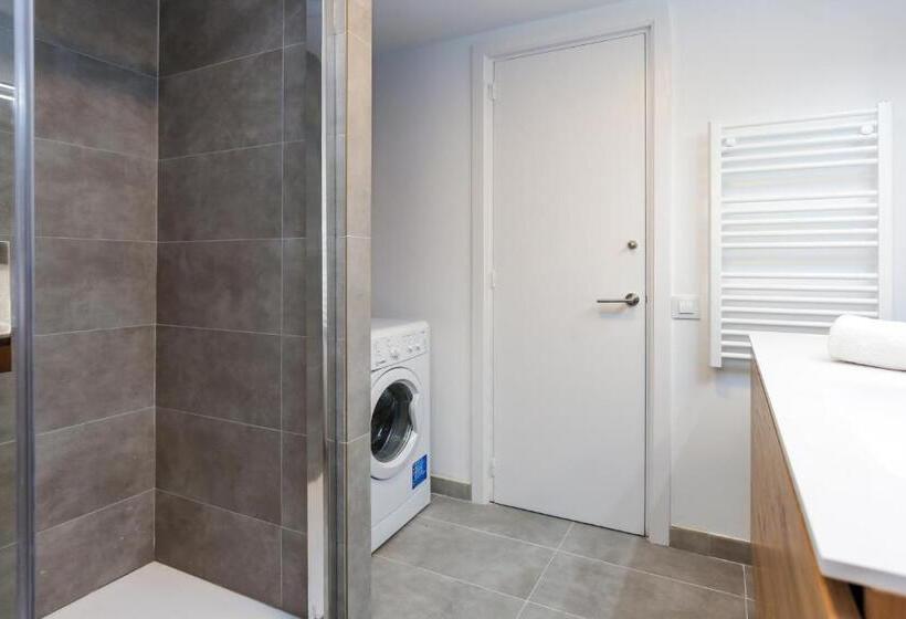 Antares Planet Costa Dorada