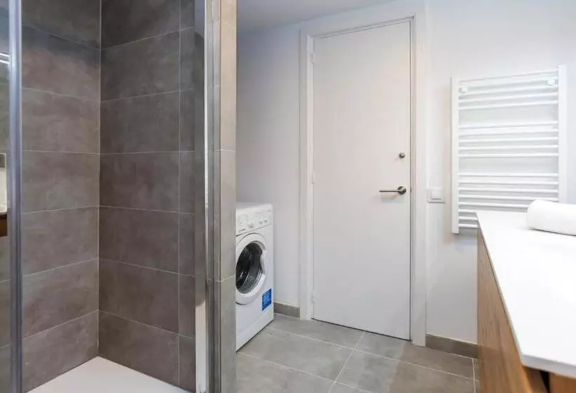 Antares Planet Costa Dorada