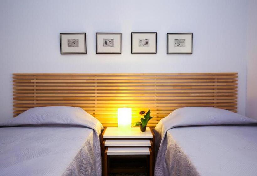 Antares Planet Costa Dorada