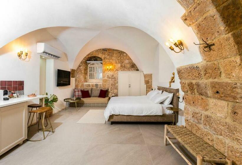 Aamiaismajoitus (B&B) Jozefin