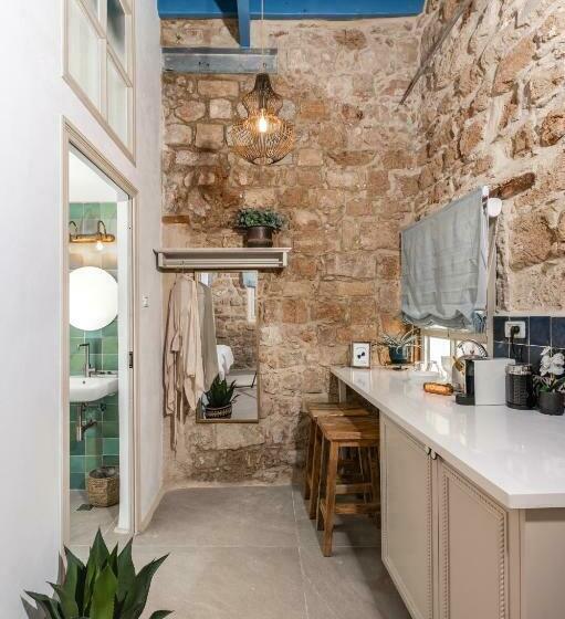 Aamiaismajoitus (B&B) Jozefin