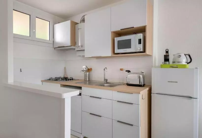 Bienvenue A Pornichet Dans Cet Appartement Vue Mer