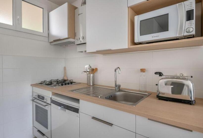 Bienvenue A Pornichet Dans Cet Appartement Vue Mer