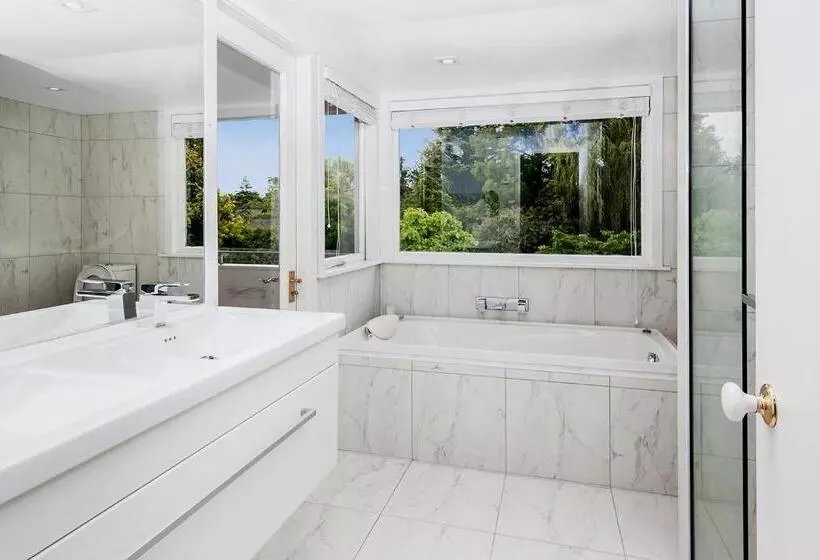 French City Mansion   Christchurch Luxury Home