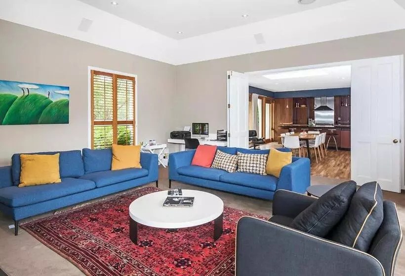 French City Mansion   Christchurch Luxury Home