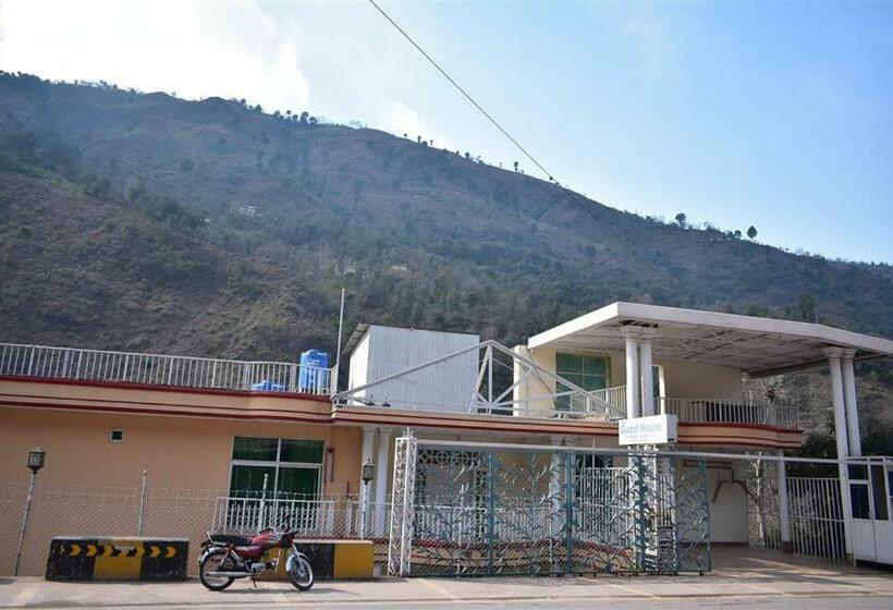 هتل Ajk Guest House