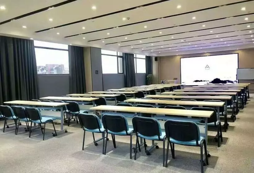 Atour Hotel Hefei Shushan High Tech Industrial Park West Changjiang Road