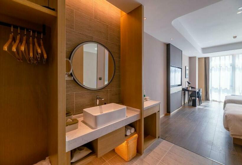 Atour Hotel Huizhou Zhongkai Tianyi
