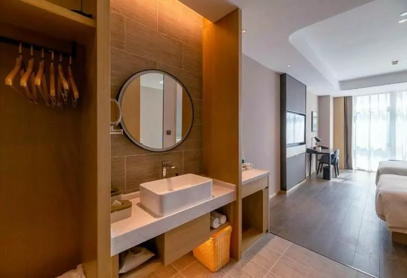 Atour Hotel Huizhou Zhongkai Tianyi