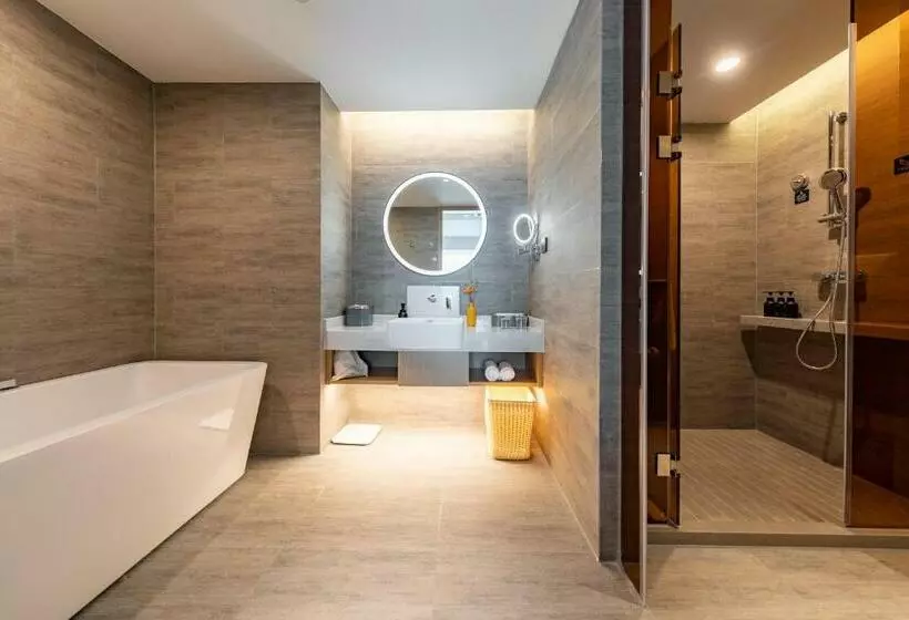 Atour Hotel Wuhan International Expo Center