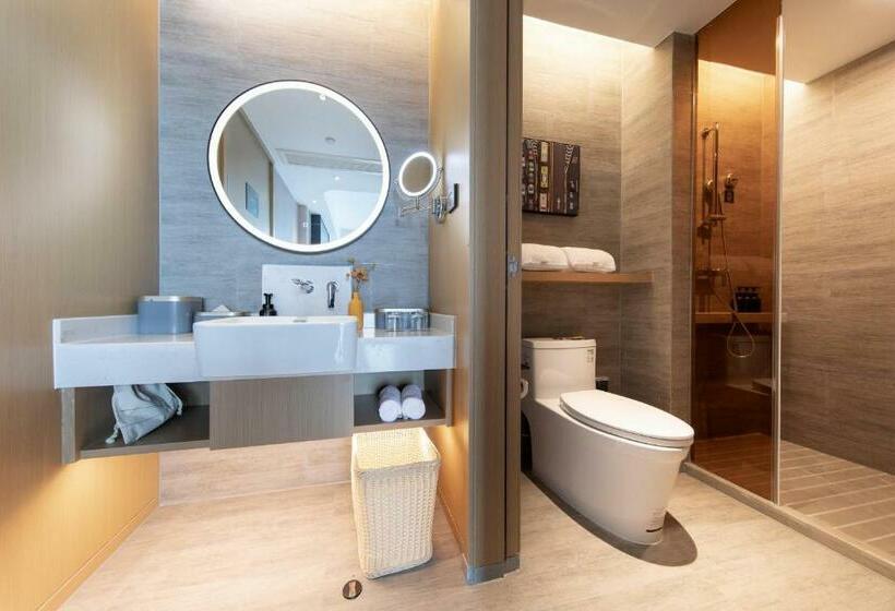 Atour Hotel Wuhan International Expo Center