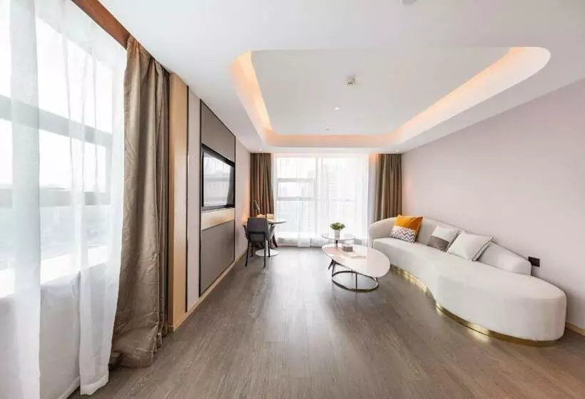 Atour Hotel Wuhan International Expo Center