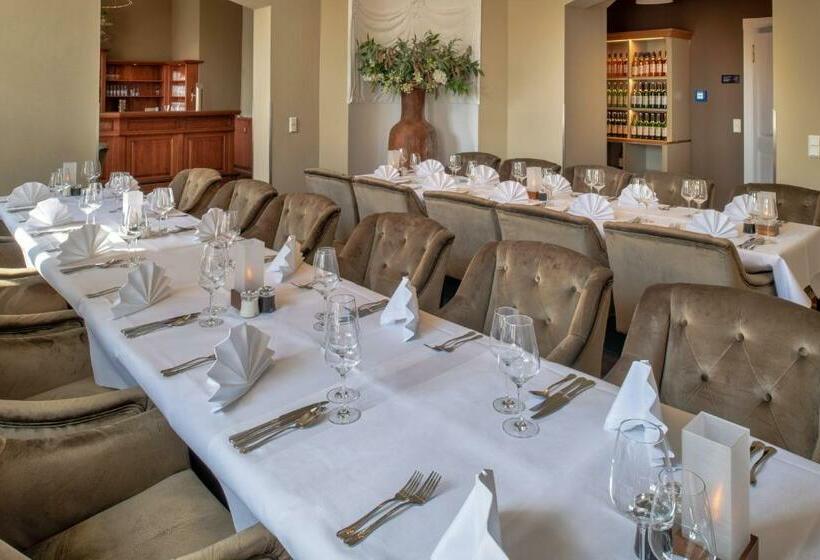 ホテル Schloss Rattey