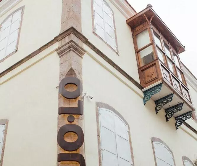 ホテル Suolo Urla