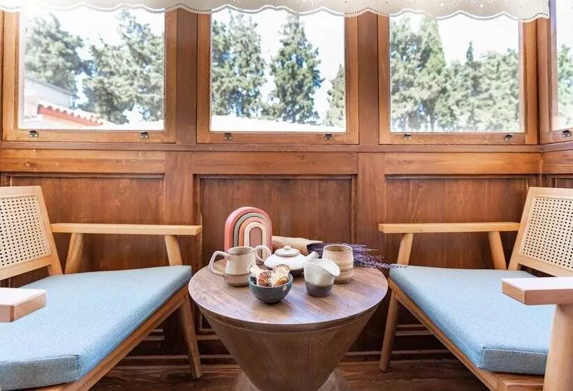 ホテル Suolo Urla