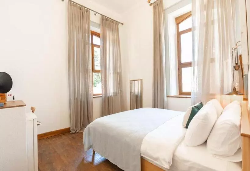 ホテル Suolo Urla