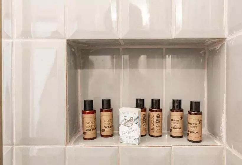 ホテル Suolo Urla