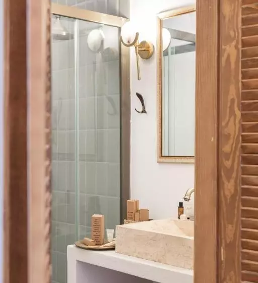 ホテル Suolo Urla