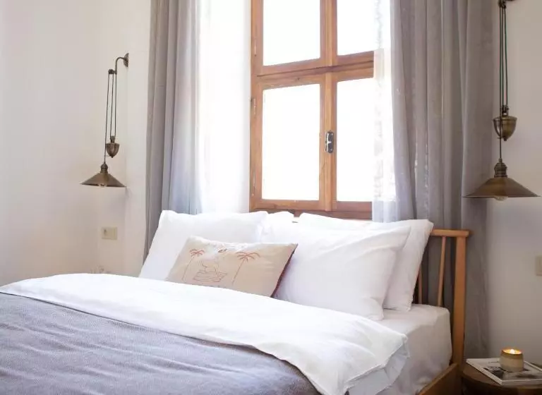 ホテル Suolo Urla