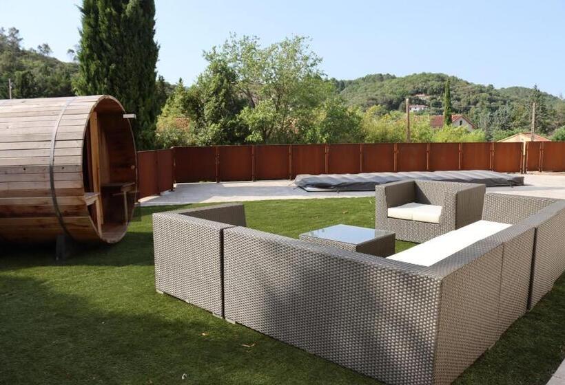 Mas Du Dragon 8 Personnes Jacuzzi Piscine Chaufée