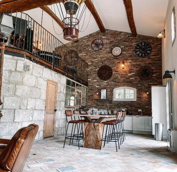 Mas Du Dragon 8 Personnes Jacuzzi Piscine Chaufée